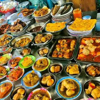 Ảnh đại diện Cơm Trưa Bình Dân - Nguyễn Thị Búp