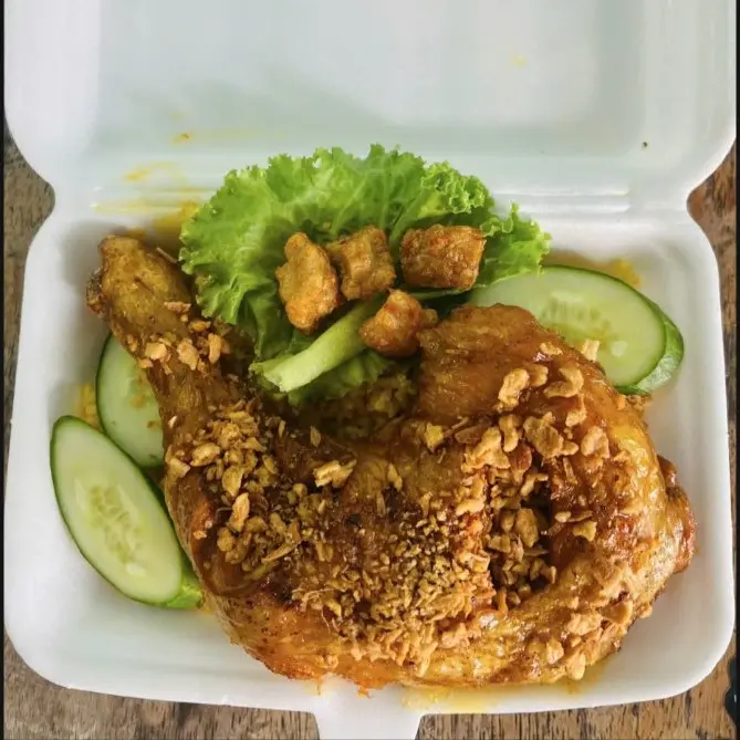 Ảnh bìa MI MẬP - Cơm Gà, Mì Trộn & Ăn Vặt - Phạm Văn Đồng