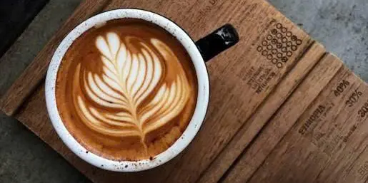Ảnh bìa Laha Coffee - Trịnh Đình Trọng