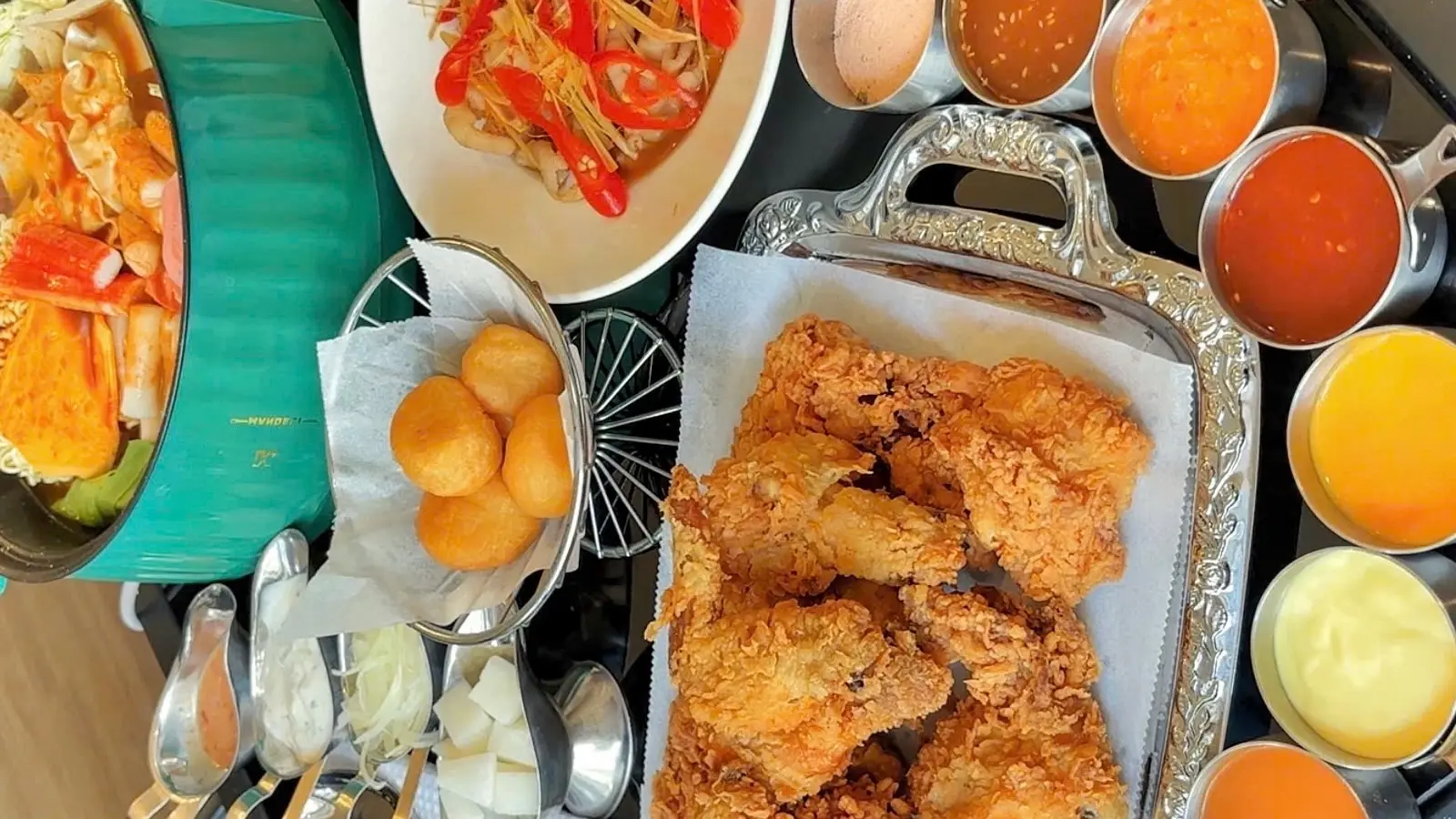 Ảnh bìa TIỆM GÀ RÁN SỐ 19
