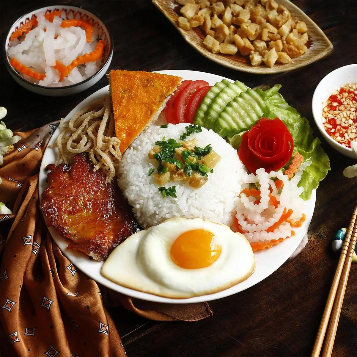 Ảnh bìa Cơm Tấm Ngon - Chiến Lược