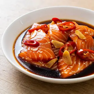 Ảnh đại diện Cô Thảo Tôm Cá - Cá Hồi Ngâm Tương - Hoàng Sa