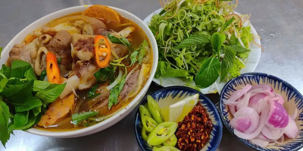 Ảnh bìa Bún Bò O Mai - Nguyễn Xuân Khoát