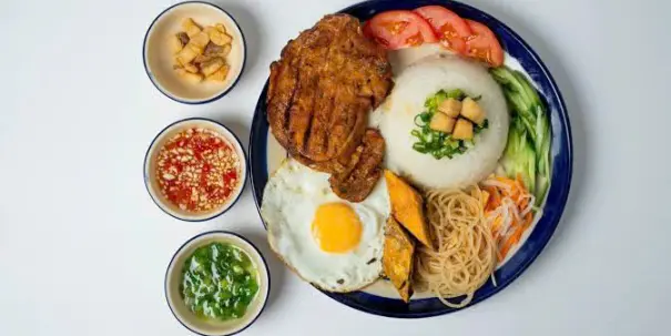 Ảnh bìa Cơm Tấm Ngọc Lan - Cống Quỳnh