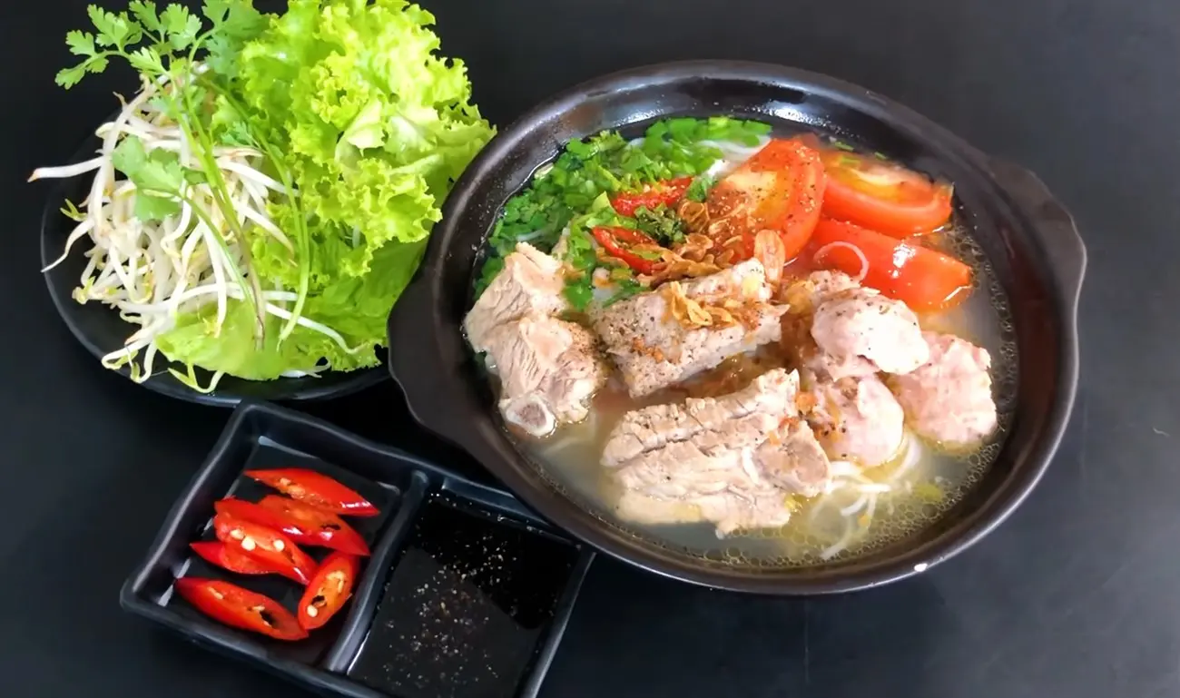 Ảnh bìa Thu Ngà - Bún Dọc Mùng & Bún Đậu Mắm Tôm - Gốc Đề 