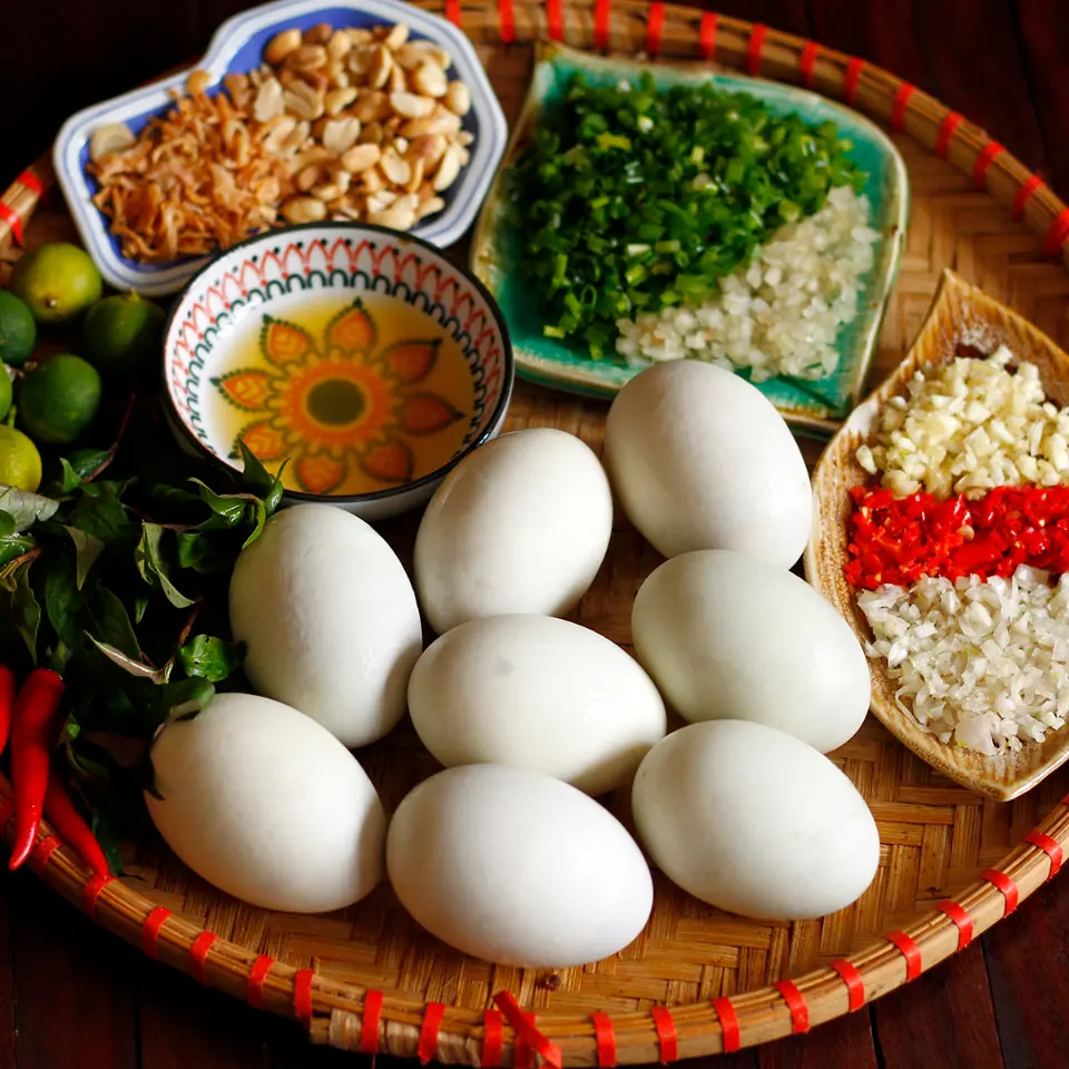 Ảnh bìa Hột Vịt Lộn 275 - Tô Ngọc Vân