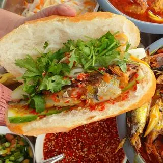 Ảnh đại diện Bánh Mì Cá Hầm - Xíu Mại Cô Ba - Đường Số 21