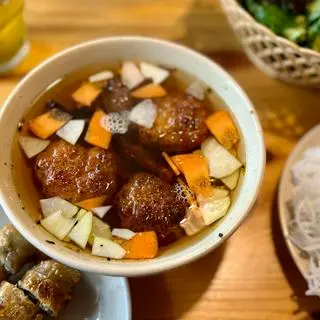 Ảnh đại diện Bún Chả Liên Xô - Lệ Mật