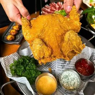 Ảnh đại diện Shin Chicken - Gà Rán Nguyên Con, Mì Cay & Kimbap - Đường Vành Đai 2.5