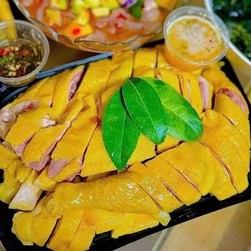 Ảnh bìa Dainty Food - Cơm Gà, Gà Rán & Gà Ủ Muối - Nguyễn An Ninh