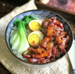 Ảnh đại diện Bếp Cô Tấm - Bún Mỳ Chua Cay, Bún Đậu Mẹt & Cơm Văn Phòng - Lê Văn Lương