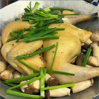 Ảnh đại diện Tiệm Nhà Chang - Gà Ủ Muối Hoa Tiêu - Lê Quang Định