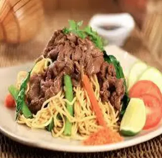 Ảnh đại diện Cơm Chiên Bò, Nui Xào Bò & Mì Xào Bò Chợ Thái Bình - Cống Quỳnh