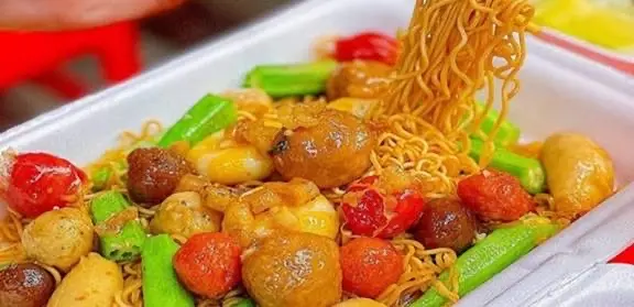 Ảnh bìa Bếp Nhà Cáo - Hủ Tiếu, Bún Mọc Sườn & Mì Trộn Cá Viên Chiên - Phạm Văn Chiêu