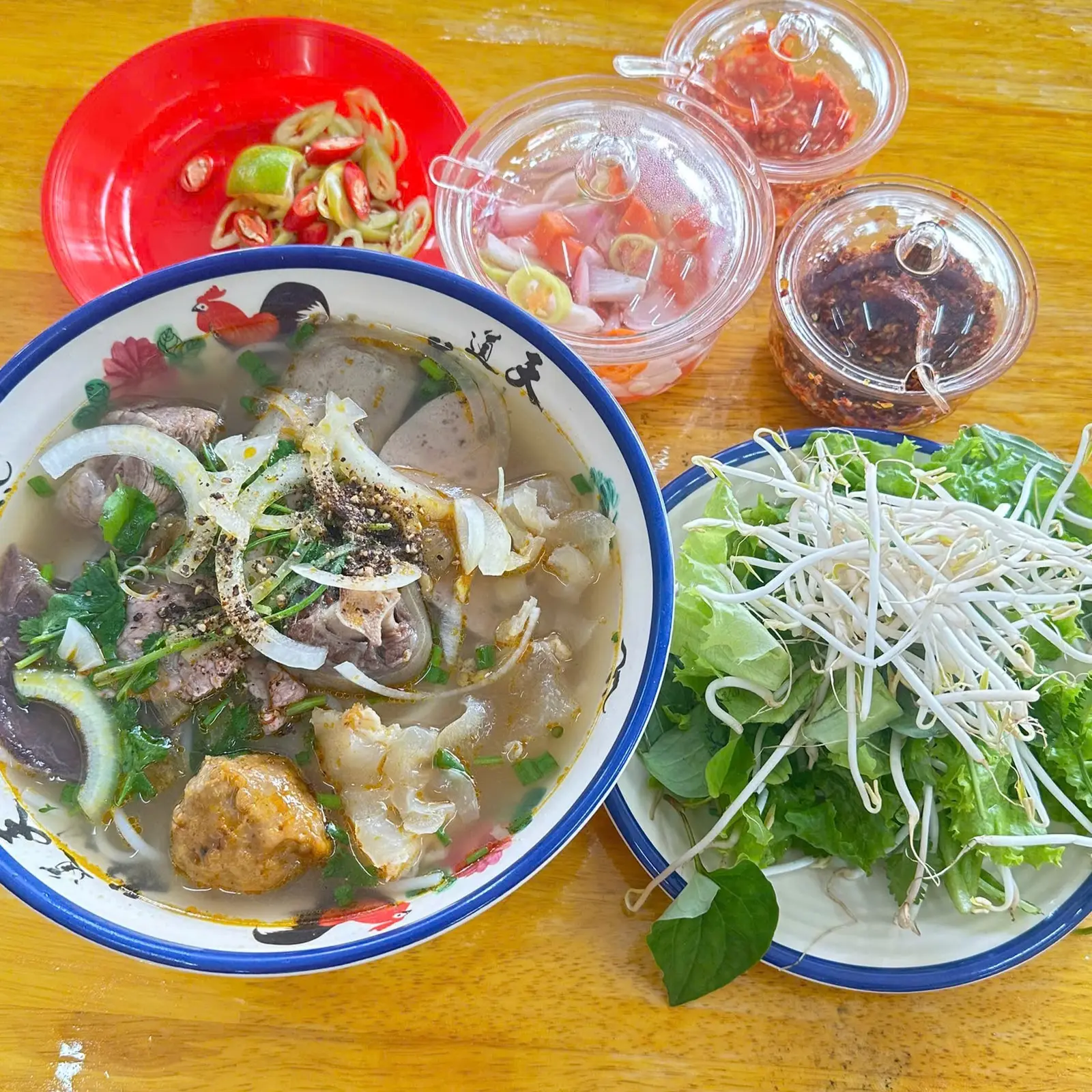 Ảnh bìa Ghiền Bún - Vị Đà Nẵng - Đường Số 1